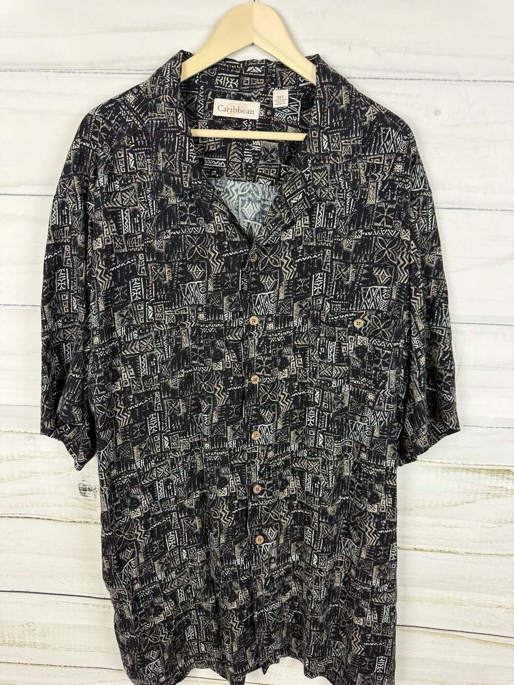 Caribbean 100% Rayon Tribal Print Short Sleeve Button Down Shirt 3XT